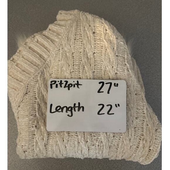 Fashion‎ Nova Sz Small Fur Cuff V-Neck Pullover Cable Knit Sweater Cream Soft - Picture 8 of 8